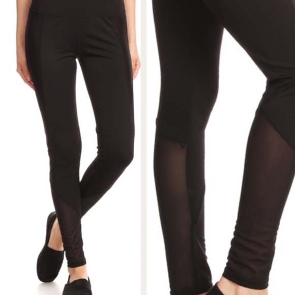 MESH PANEL YOGA LEGGINGS - Picture 2 of 8